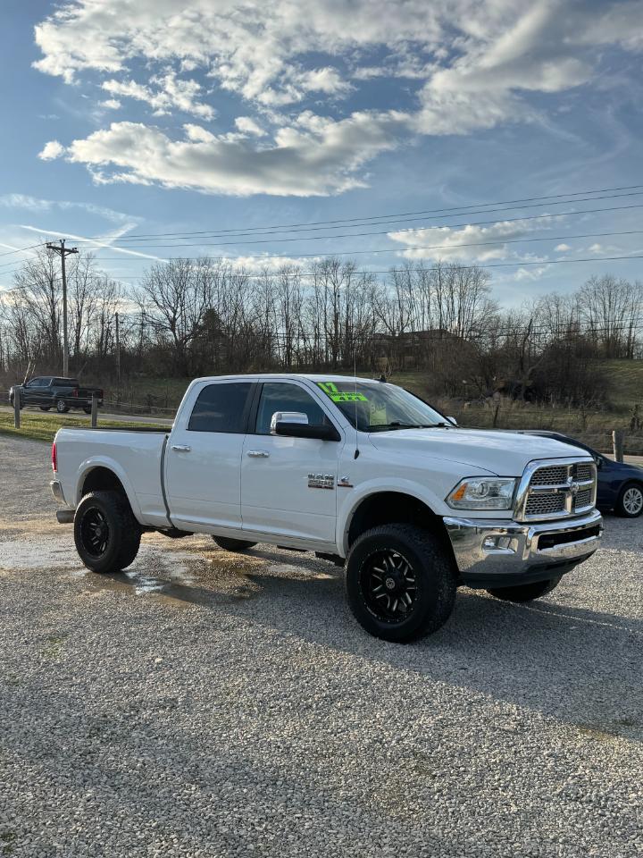 RAM 2500 Laramie Crew Cab SWB 4WD 2017