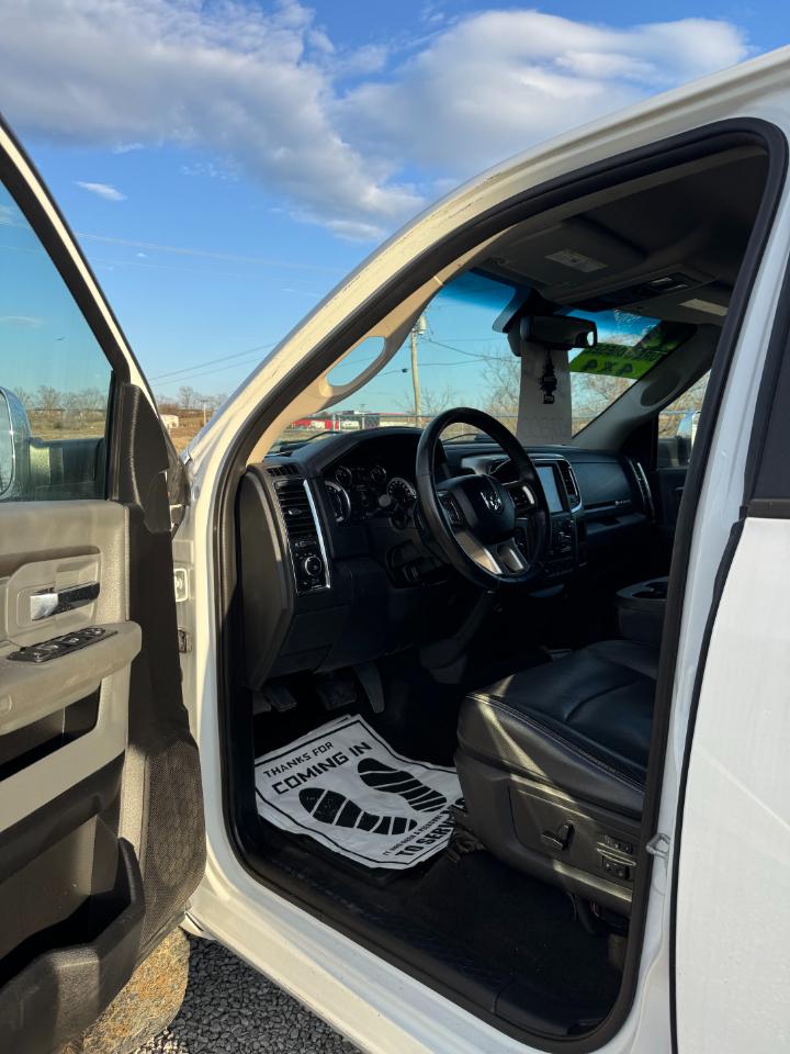 RAM 2500 Laramie Crew Cab SWB 4WD 2017