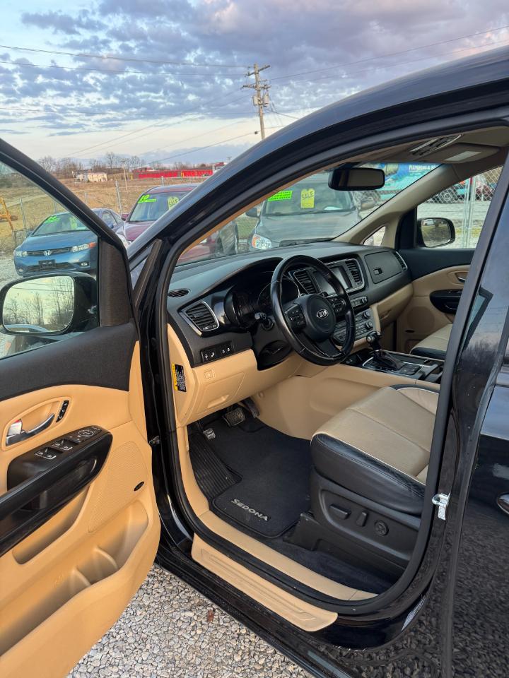 Kia Sedona SX 2015