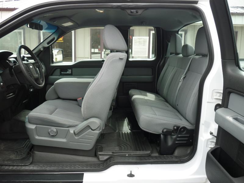 Ford F-150 XL SuperCab 6.5-ft. Bed 2WD 2014