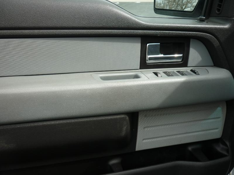 Ford F-150 XL SuperCab 6.5-ft. Bed 2WD 2014