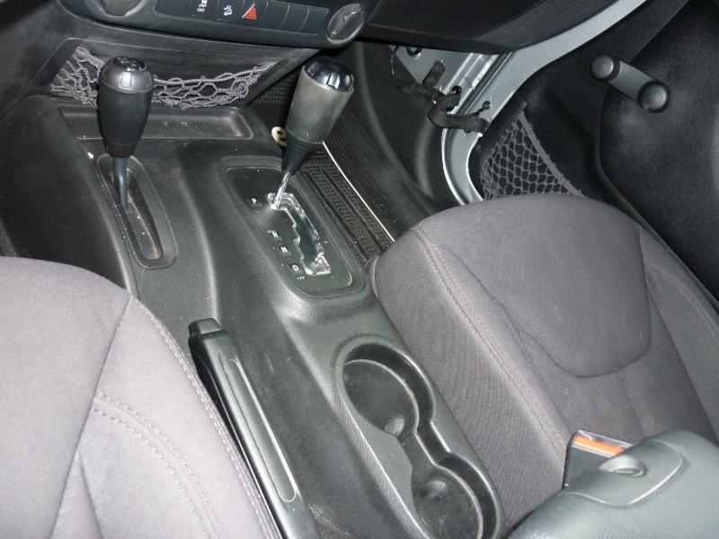 Jeep Wrangler Sport 4WD 2013