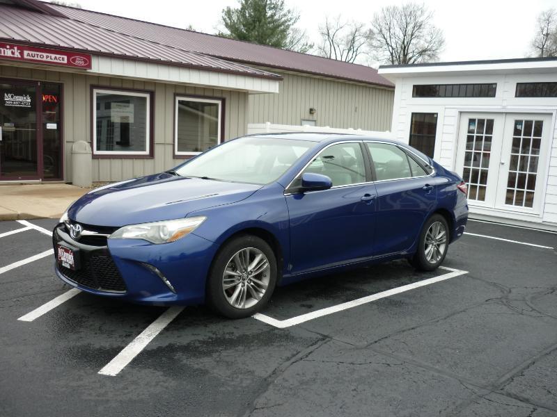 Toyota Camry SE 2015