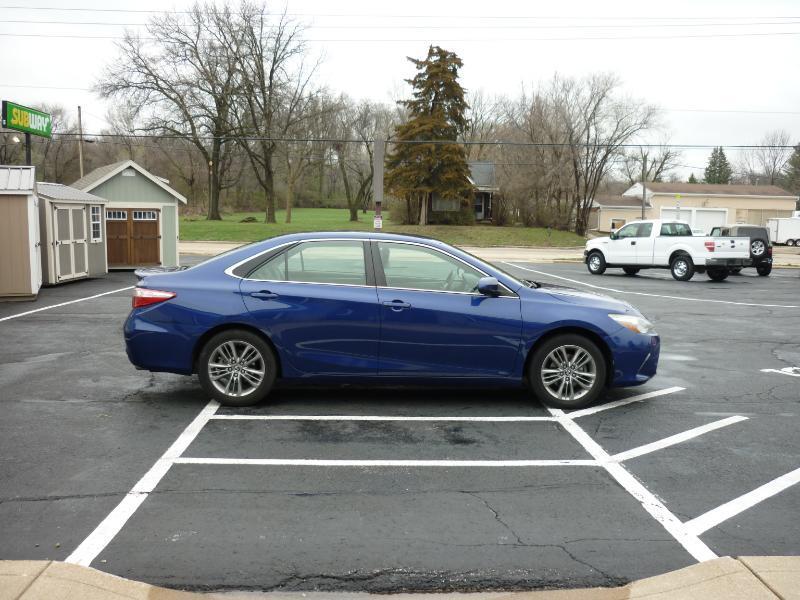 Toyota Camry SE 2015