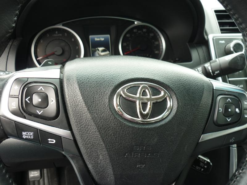 Toyota Camry SE 2015