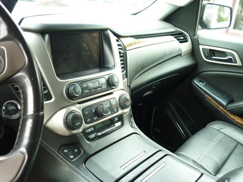 GMC Yukon Denali 4WD 2015