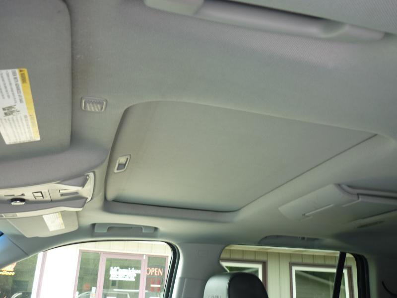 GMC Yukon Denali 4WD 2015
