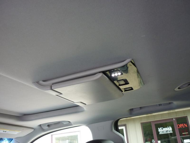 GMC Yukon Denali 4WD 2015