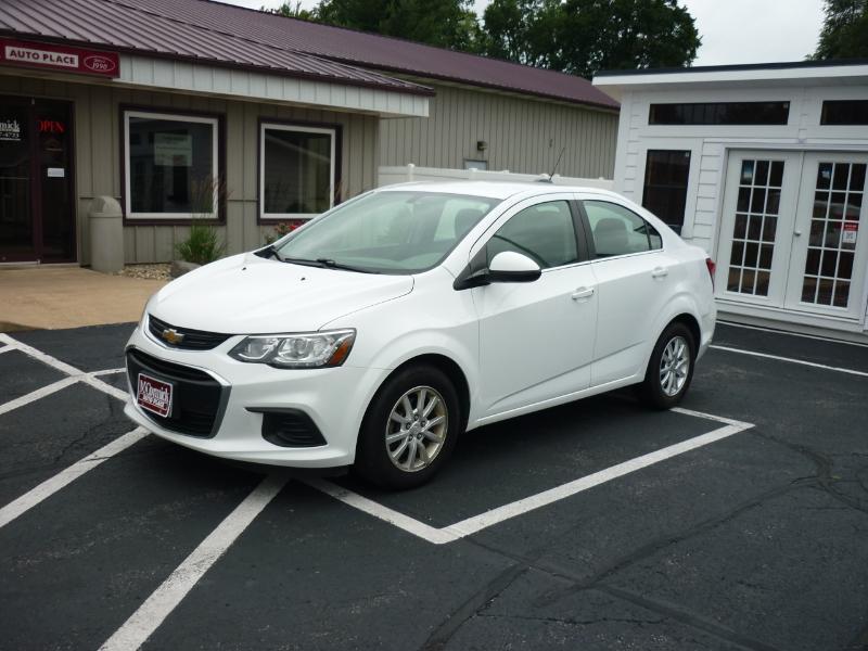 Chevrolet Sonic LT Auto Sedan 2020