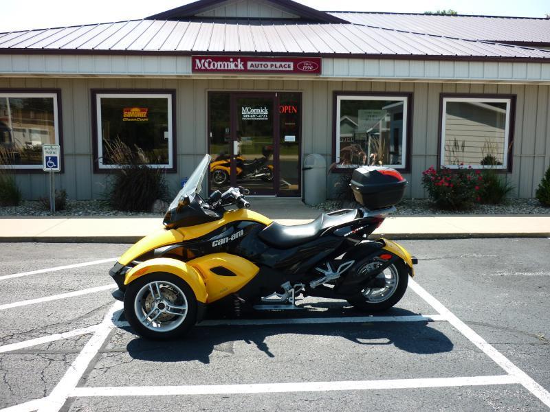 Can-Am Spyder  2008