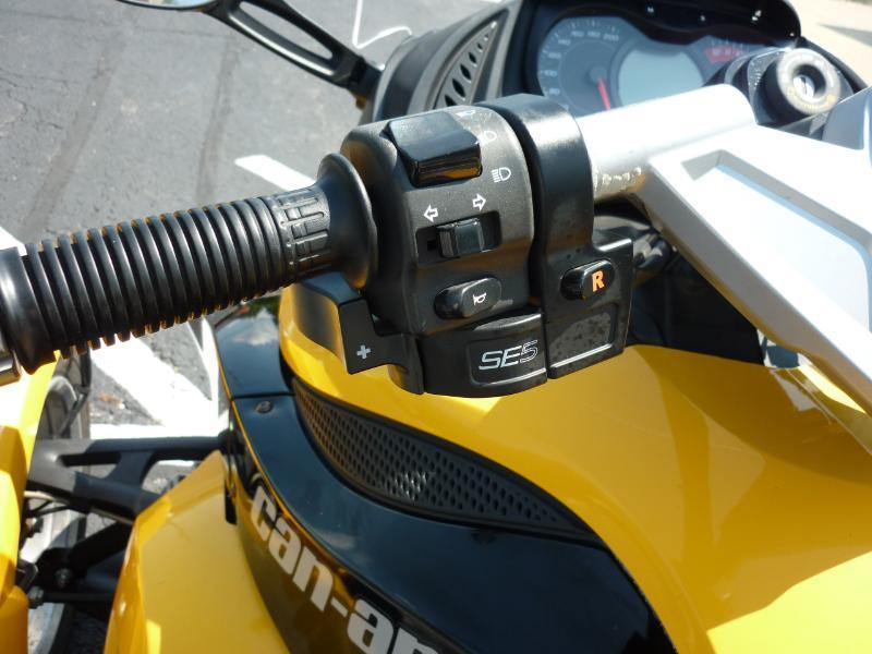 Can-Am Spyder  2008