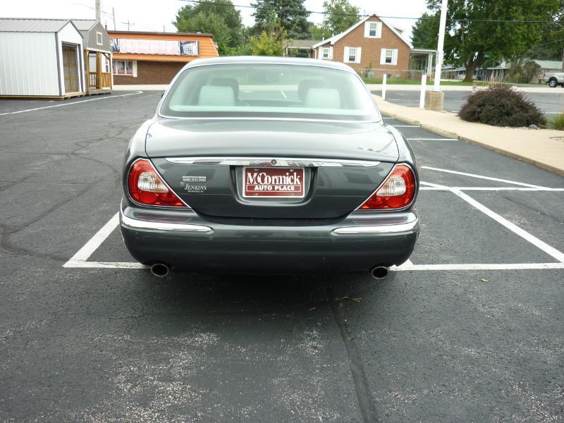 Jaguar XJ-Series XJ8 2004