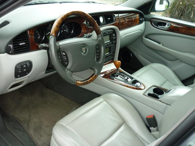 Jaguar XJ-Series XJ8 2004
