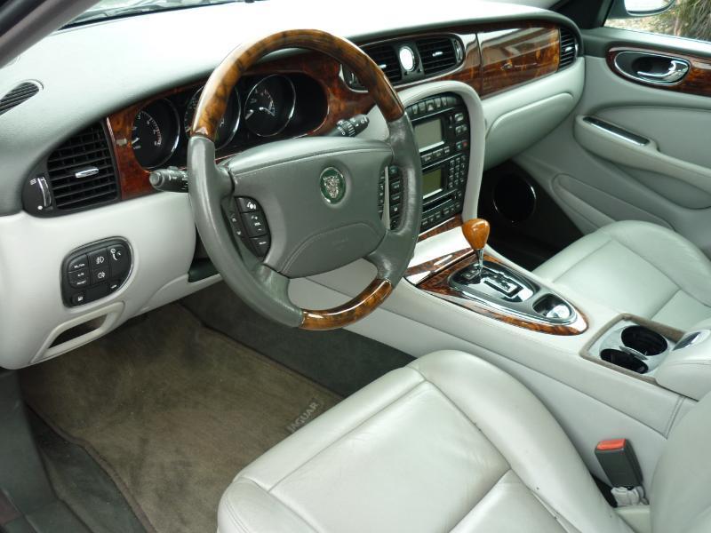 Jaguar XJ-Series XJ8 2004