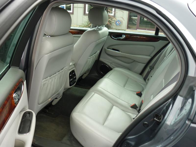 Jaguar XJ-Series XJ8 2004