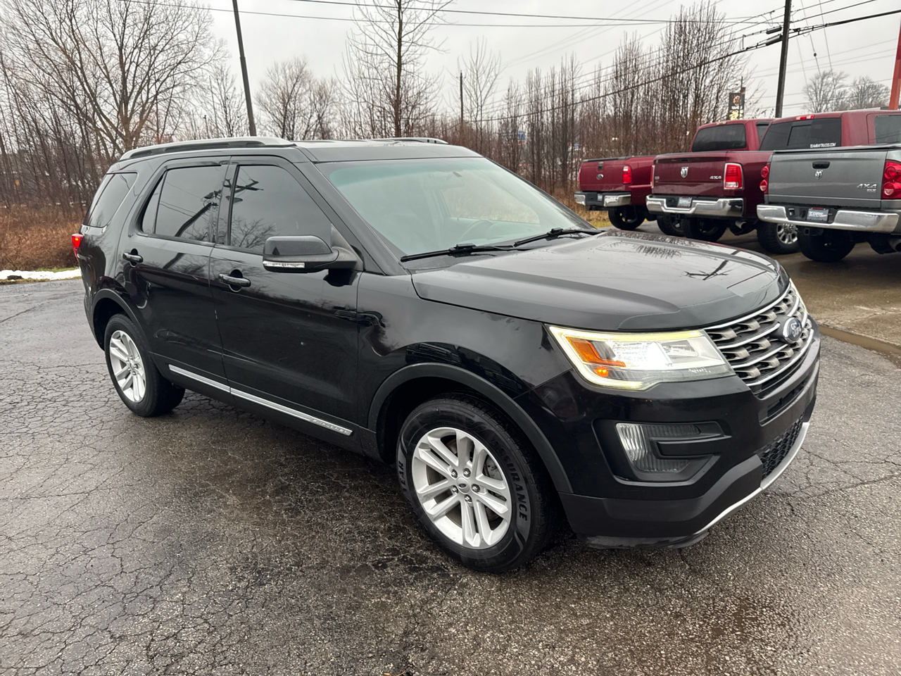Ford Explorer FWD 4dr XLT 2016