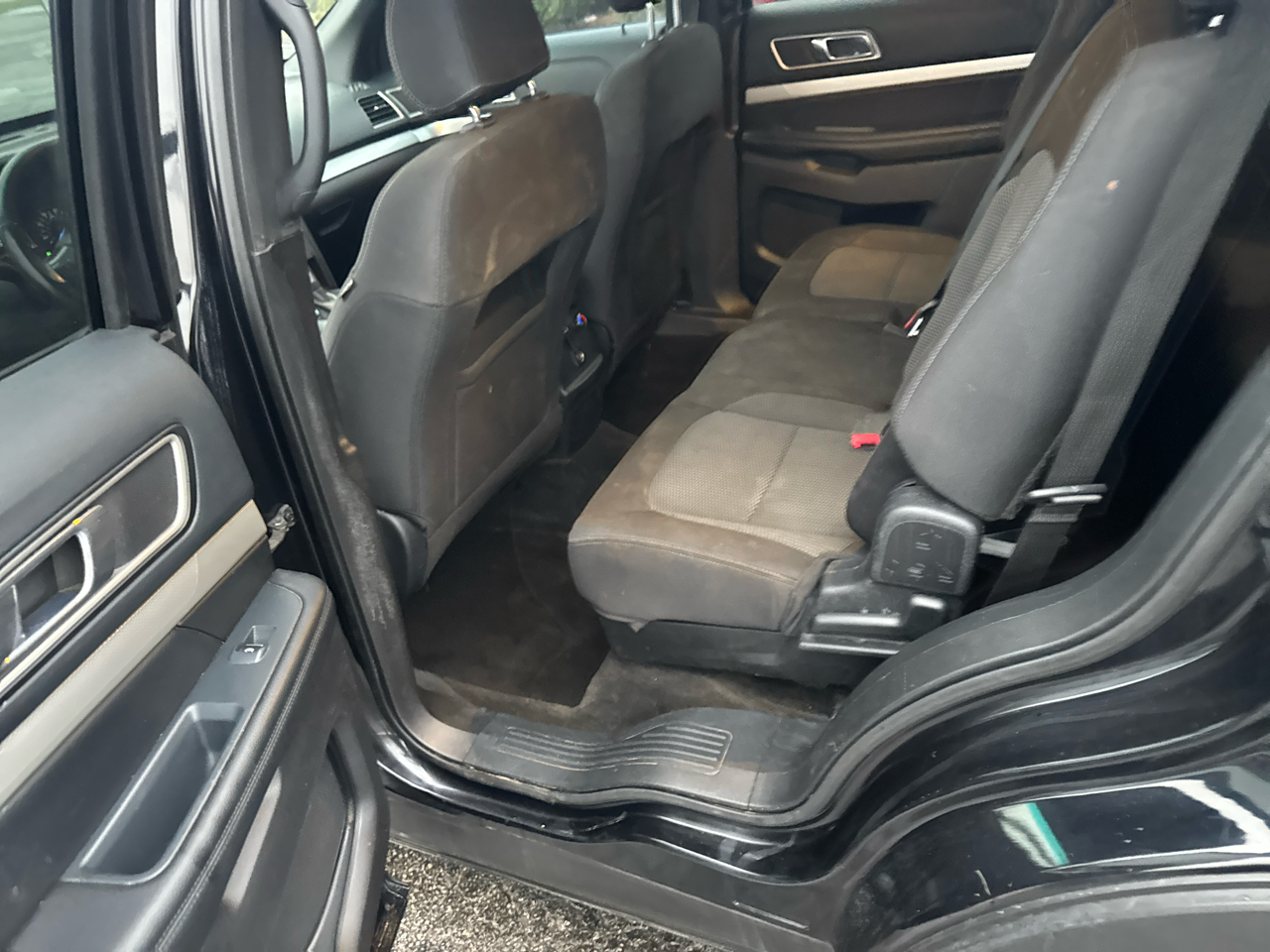 Ford Explorer FWD 4dr XLT 2016