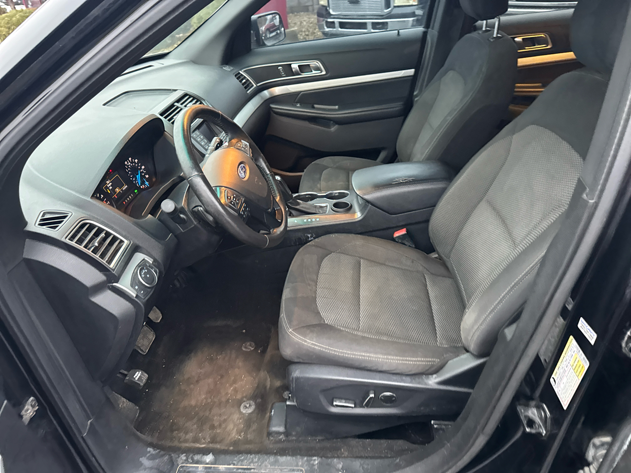 Ford Explorer FWD 4dr XLT 2016