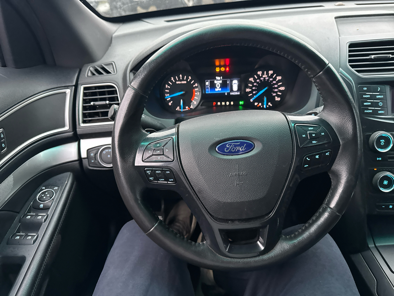 Ford Explorer FWD 4dr XLT 2016