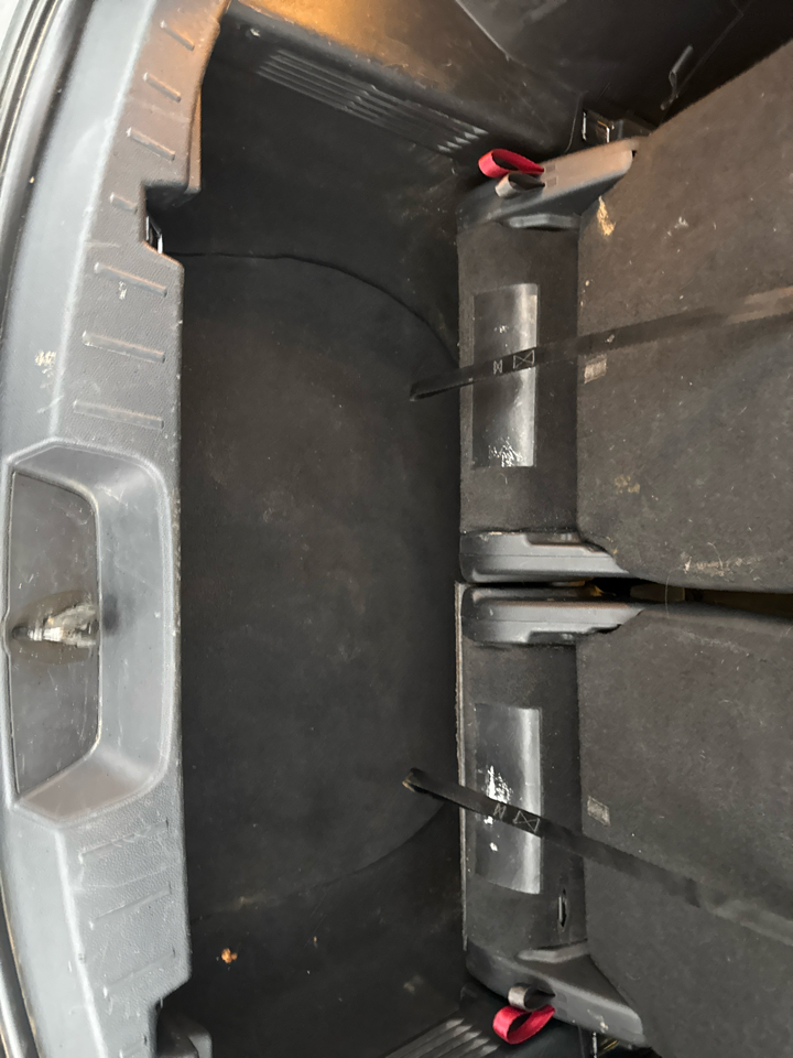 Ford Explorer FWD 4dr XLT 2016