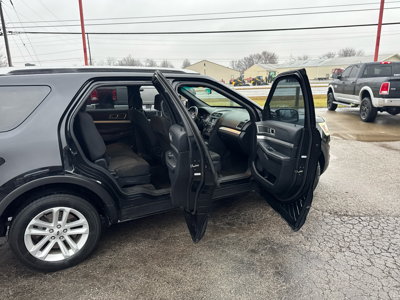 Ford Explorer FWD 4dr XLT 2016