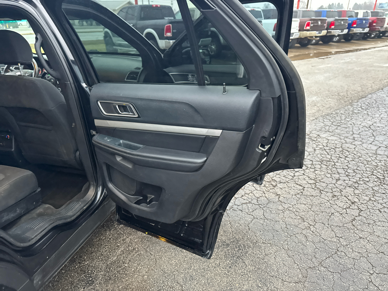 Ford Explorer FWD 4dr XLT 2016