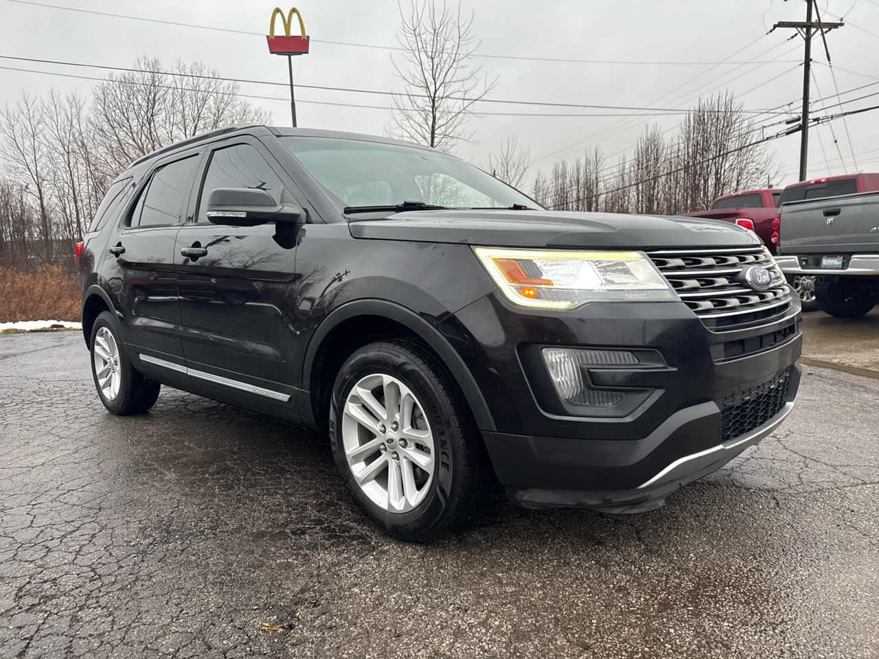 Ford Explorer FWD 4dr XLT 2016