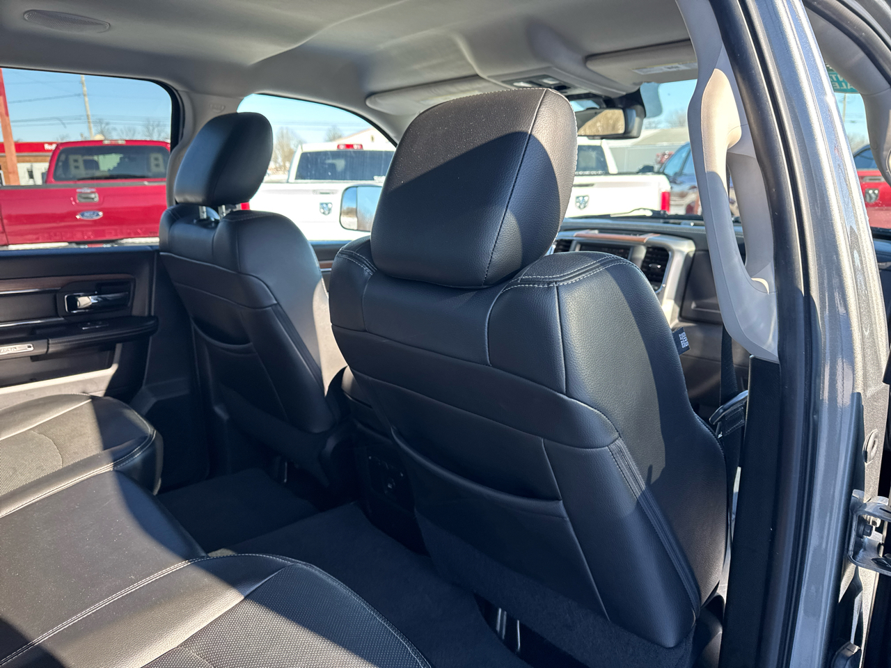 RAM 2500 4WD Crew Cab 149" Laramie 2013