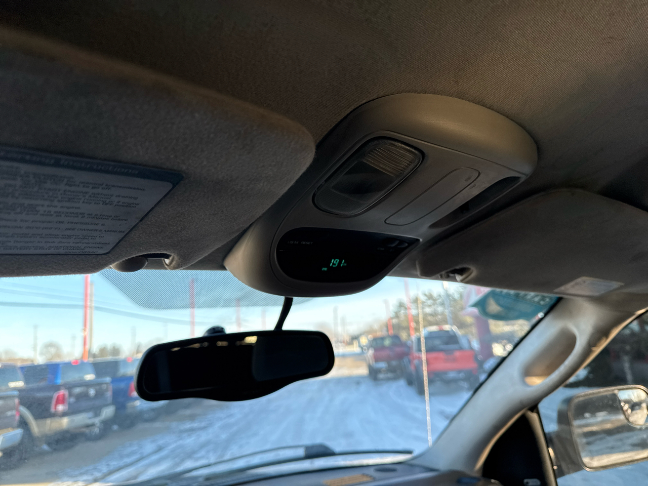 Dodge Ram 2500 4dr Quad Cab 140.5" WB 4WD SLT 2005