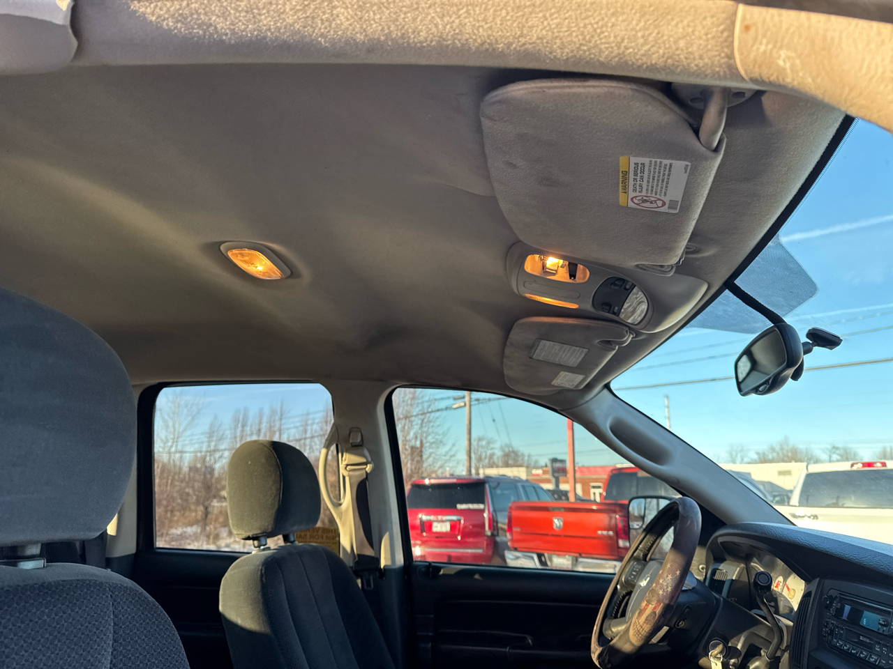 Dodge Ram 2500 4dr Quad Cab 140.5" WB 4WD SLT 2005