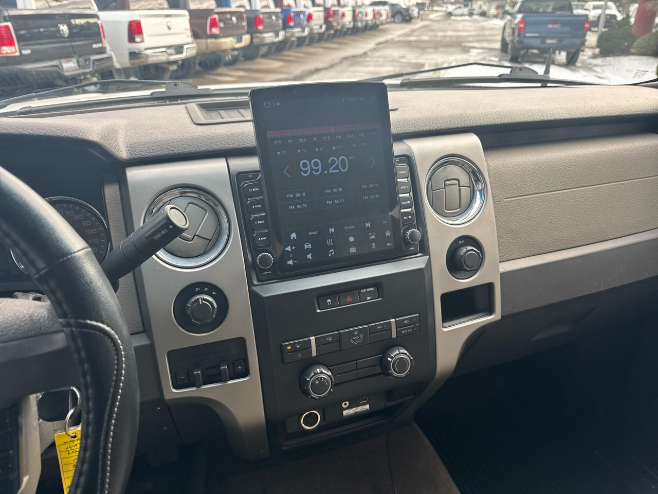 Ford F-150 4WD SuperCrew 145" FX4 2010