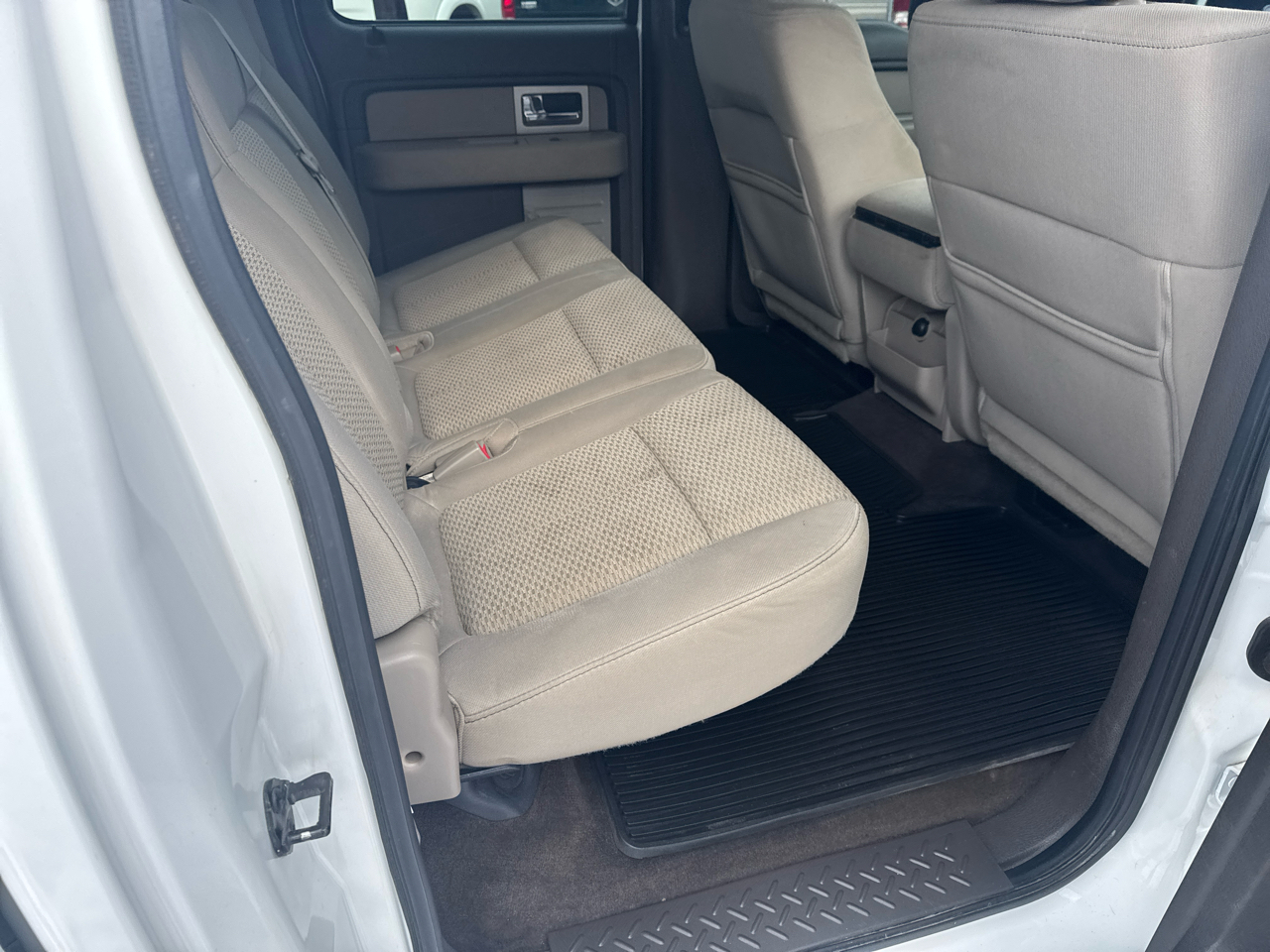 Ford F-150 4WD SuperCrew 145" FX4 2010