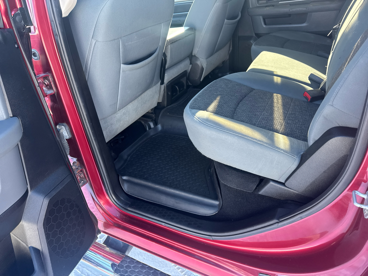 RAM 3500 4WD Crew Cab 169" SLT 2013