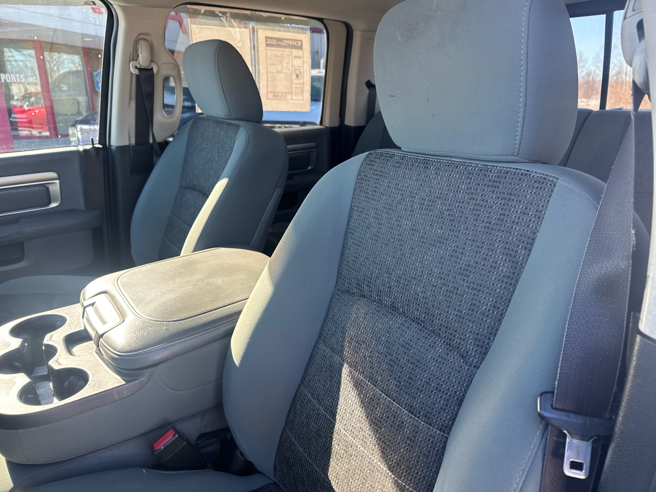 RAM 3500 4WD Crew Cab 169" SLT 2013