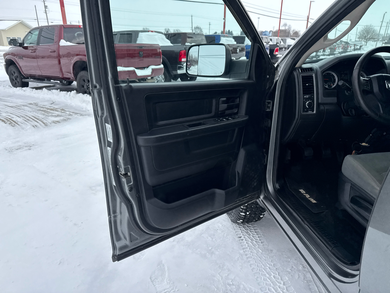 RAM 2500 4WD Crew Cab 149" Tradesman 2013