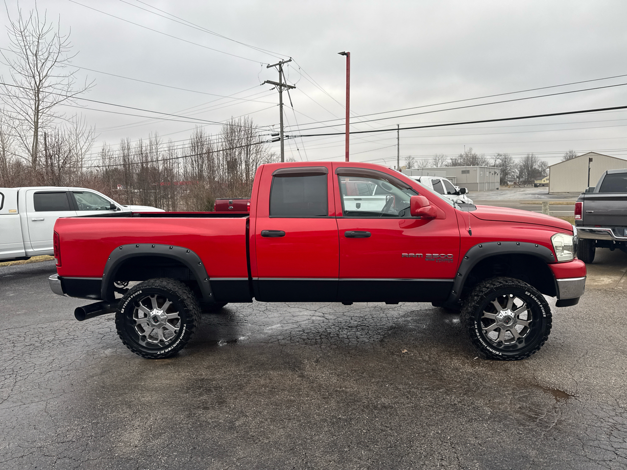 Dodge Ram 2500 4dr Quad Cab 140.5 4WD SLT 2006