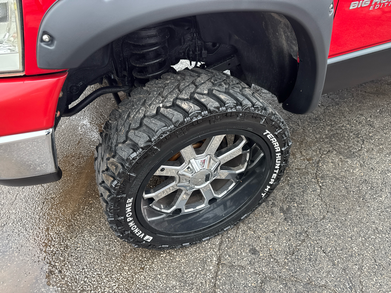 Dodge Ram 2500 4dr Quad Cab 140.5 4WD SLT 2006