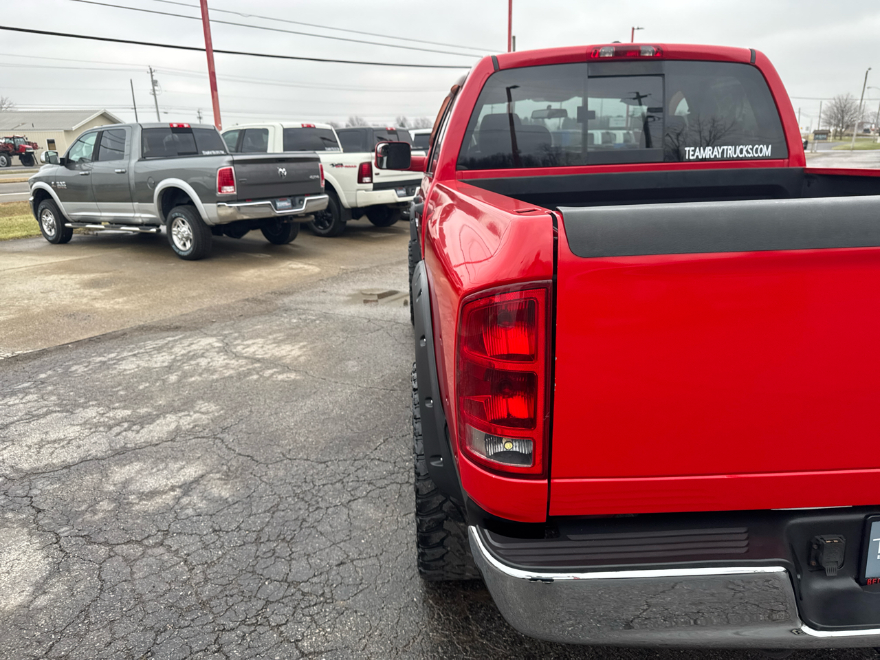 Dodge Ram 2500 4dr Quad Cab 140.5 4WD SLT 2006