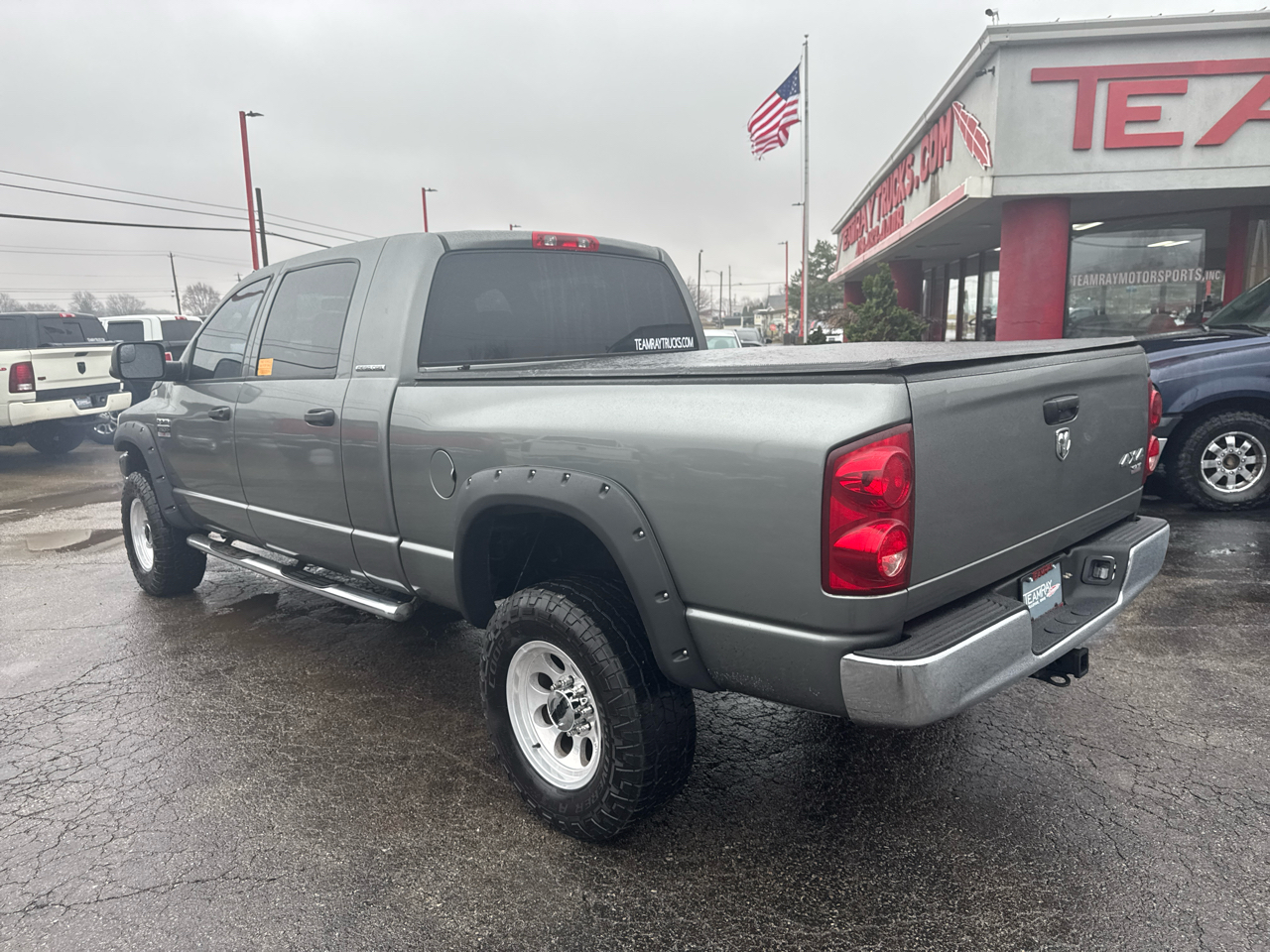 Dodge Ram 2500 4WD Mega Cab 160.5" SLT 2007
