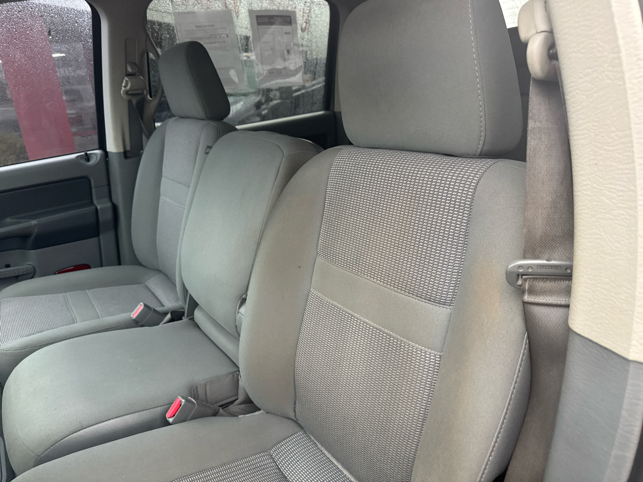 Dodge Ram 2500 4WD Mega Cab 160.5" SLT 2007