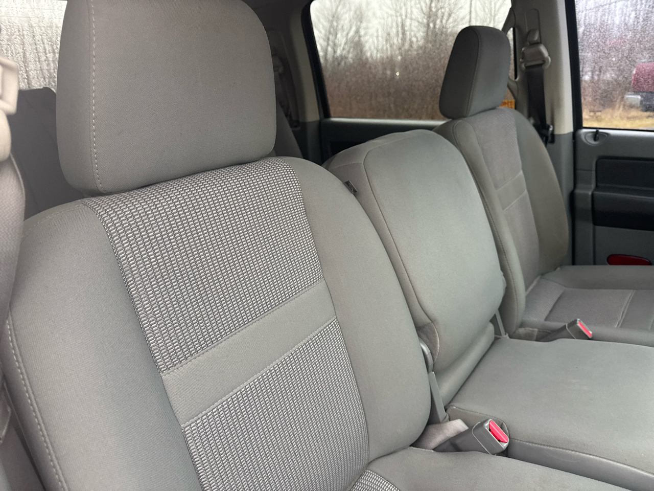 Dodge Ram 2500 4WD Mega Cab 160.5" SLT 2007