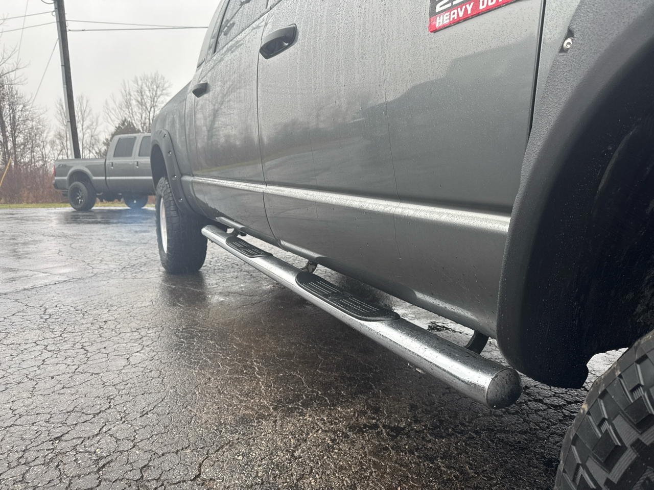 Dodge Ram 2500 4WD Mega Cab 160.5" SLT 2007