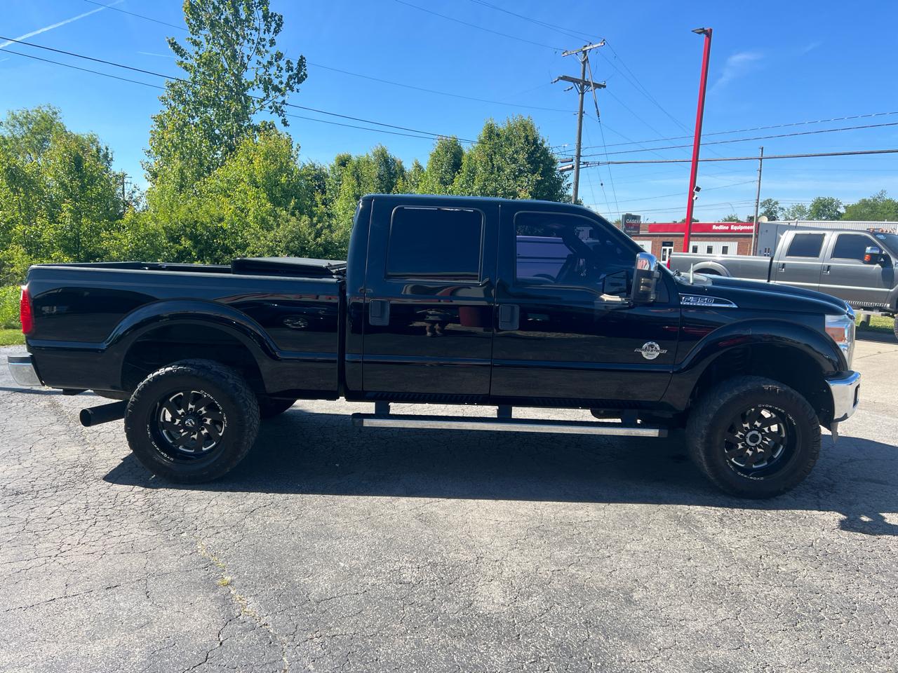 Ford Super Duty F-350 SRW 4WD Crew Cab 156" XLT 2016
