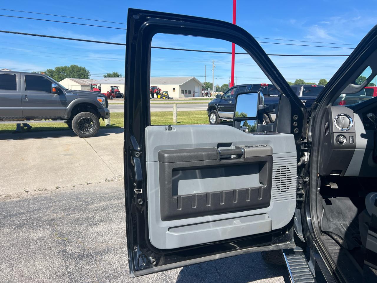 Ford Super Duty F-350 SRW 4WD Crew Cab 156" XLT 2016