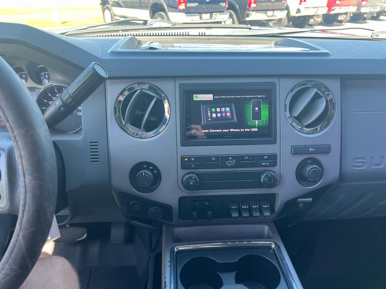 Ford Super Duty F-350 SRW 4WD Crew Cab 156" XLT 2016