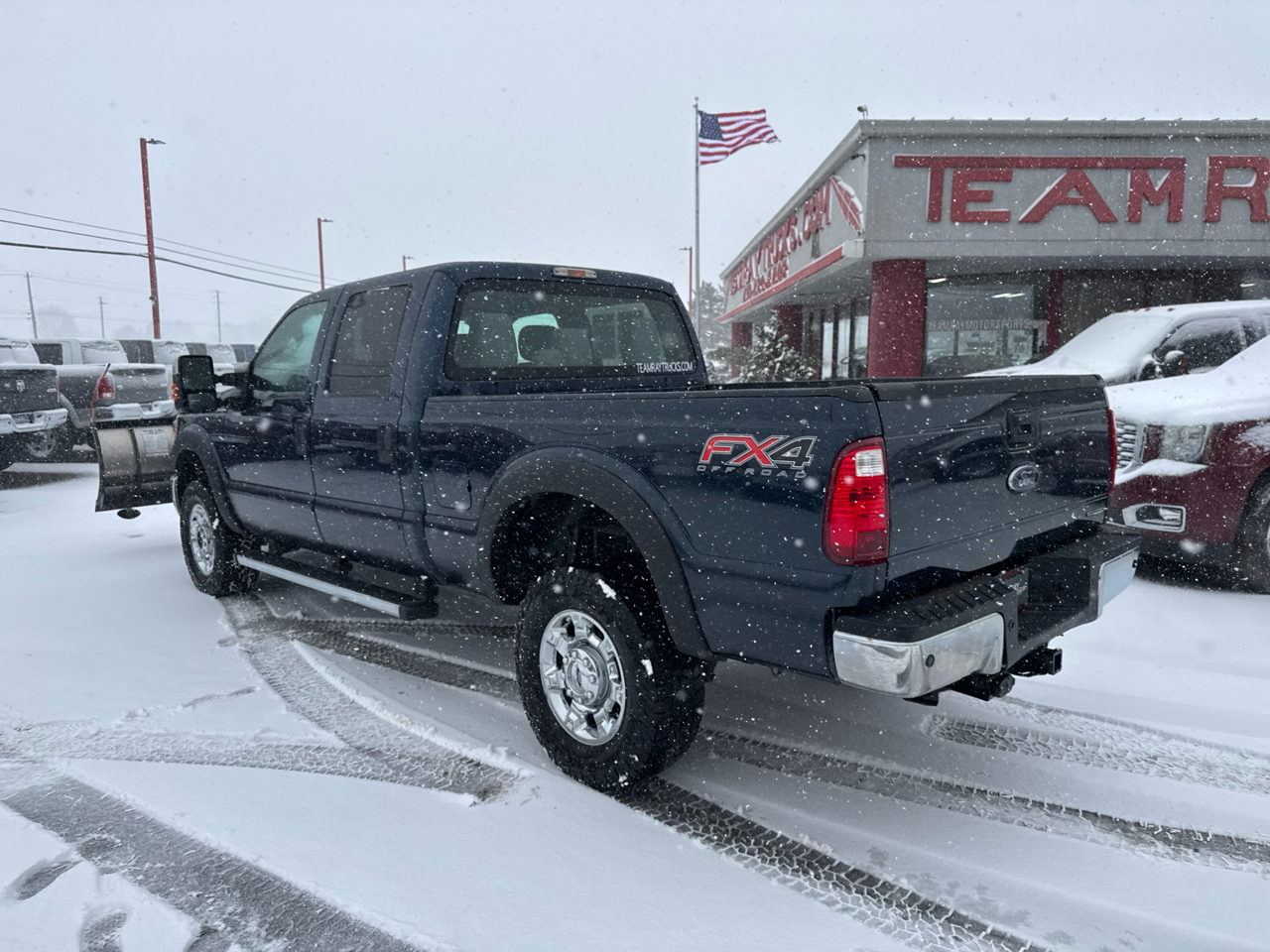 Ford Super Duty F-350 SRW 4WD Crew Cab 156" XLT 2016