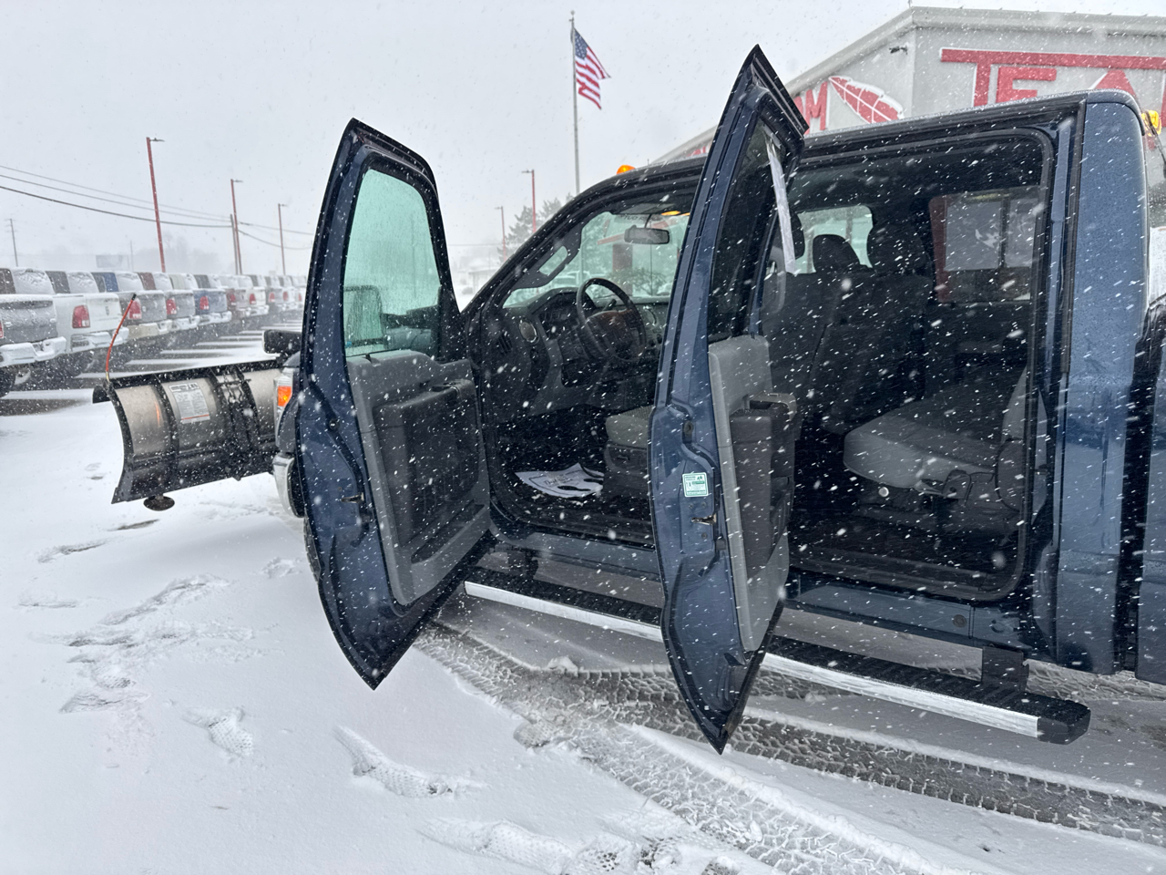 Ford Super Duty F-350 SRW 4WD Crew Cab 156" XLT 2016