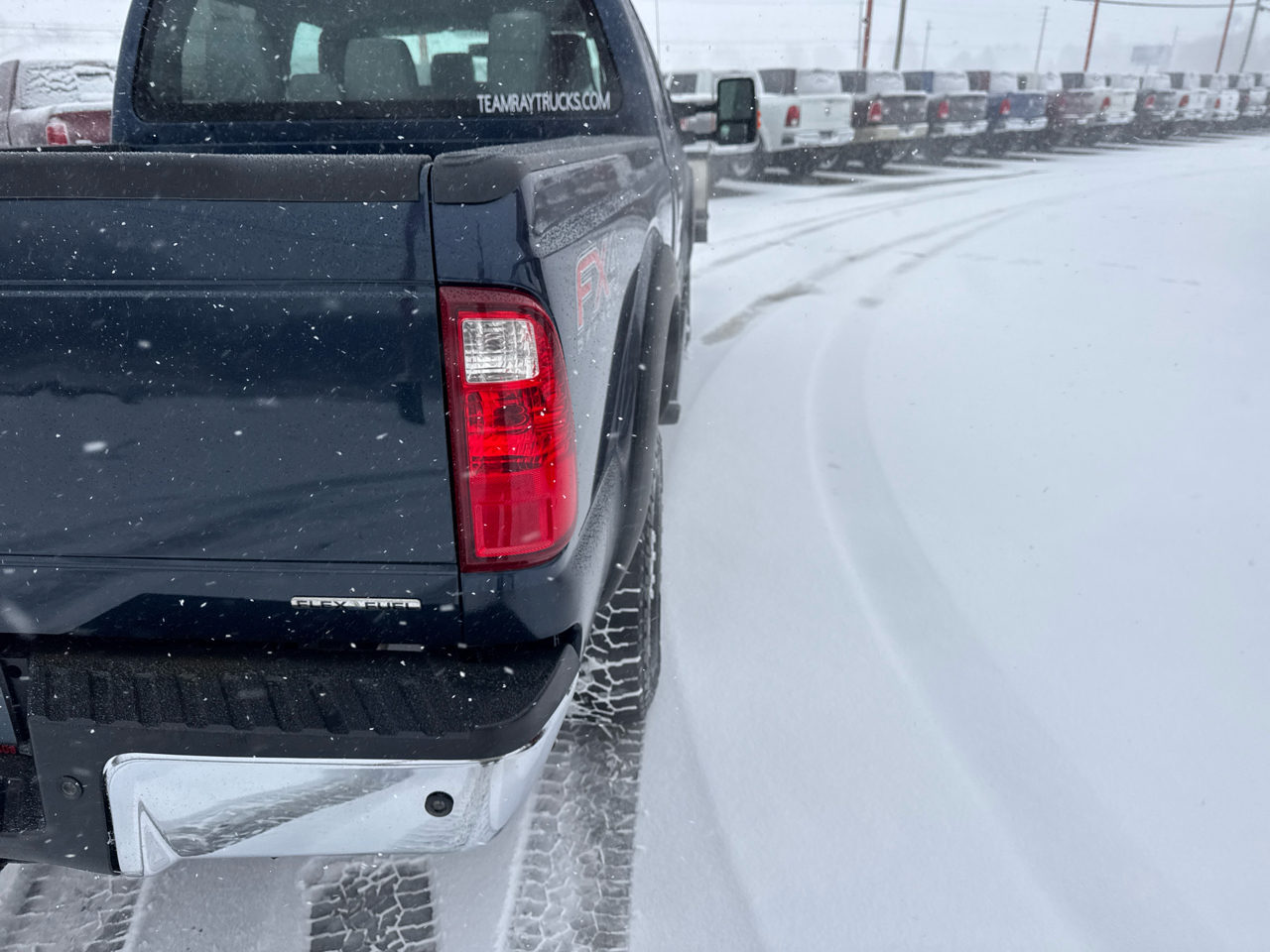 Ford Super Duty F-350 SRW 4WD Crew Cab 156" XLT 2016