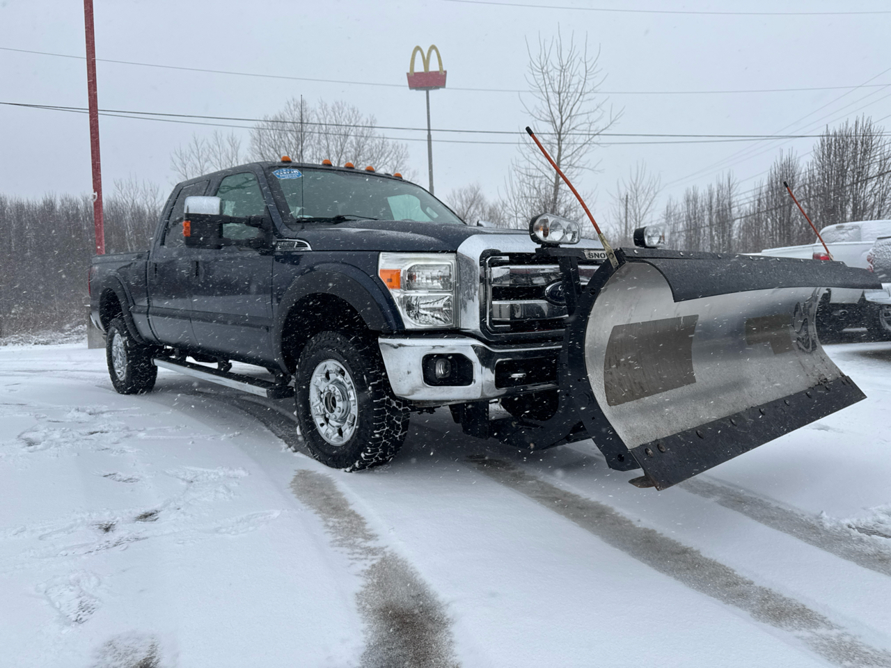 Ford Super Duty F-350 SRW 4WD Crew Cab 156" XLT 2016