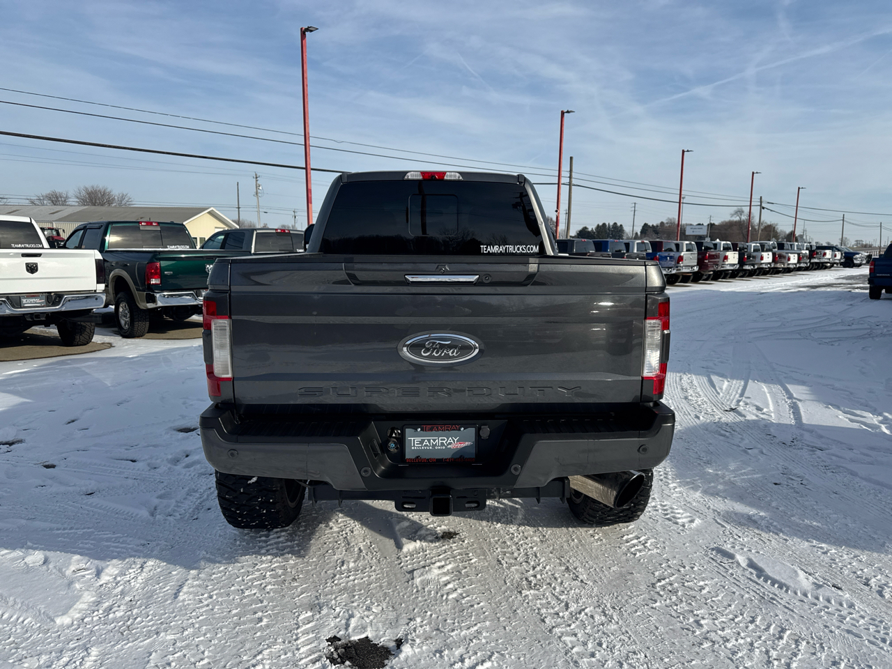 Ford Super Duty F-250 SRW Lariat 4WD Crew Cab 6.75' Box 2017